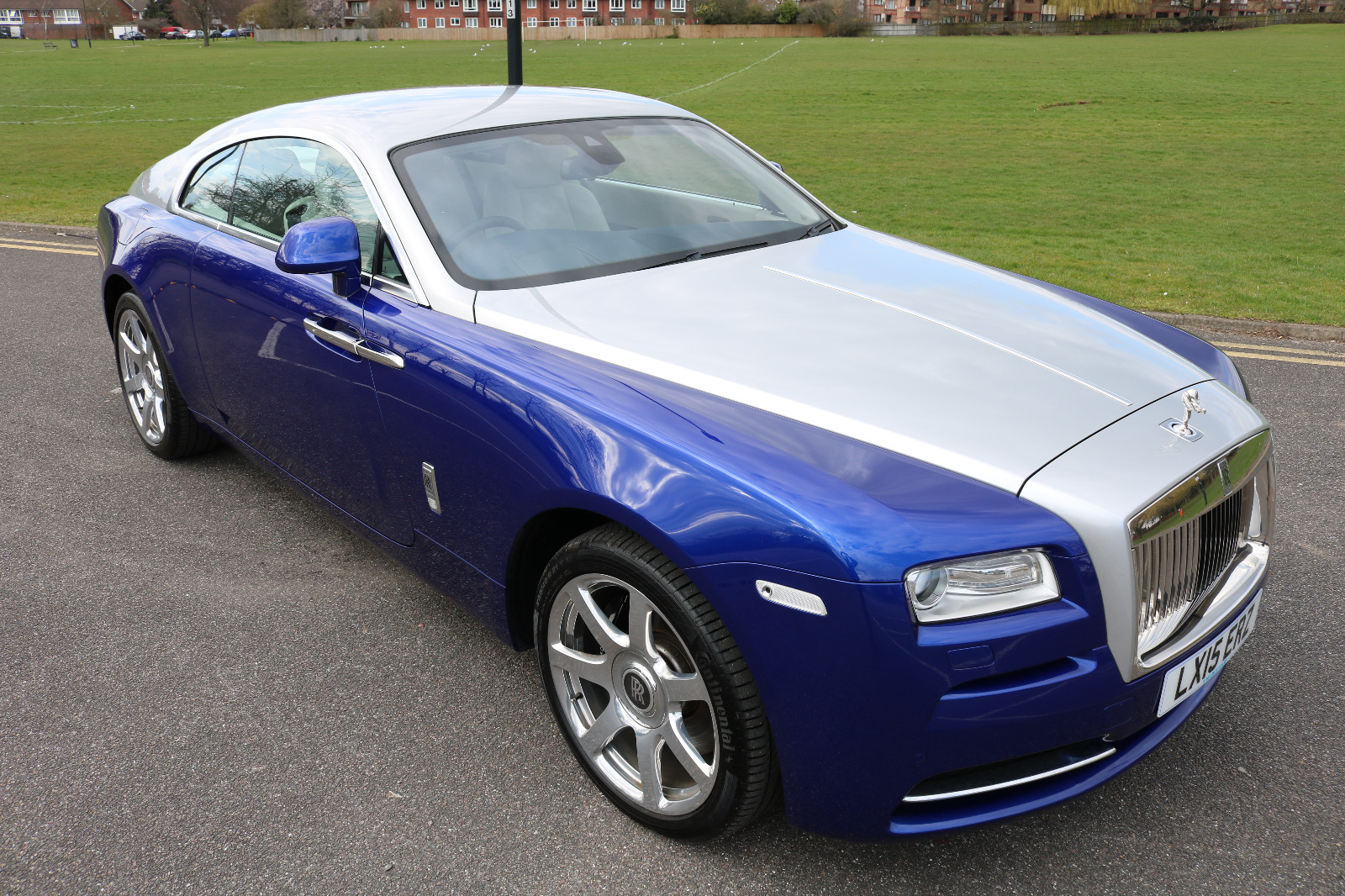 Two Tone Wraith